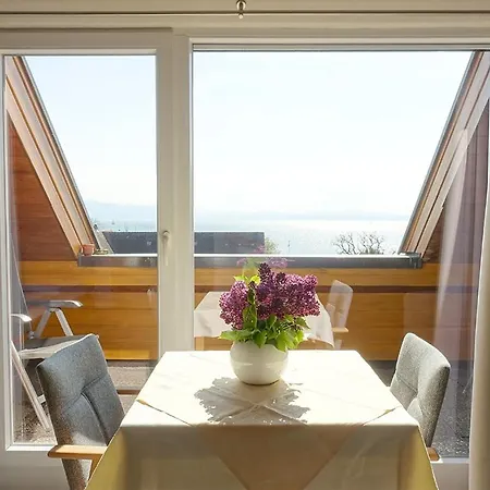 Hotel Gaestehaus Hornstein 3*