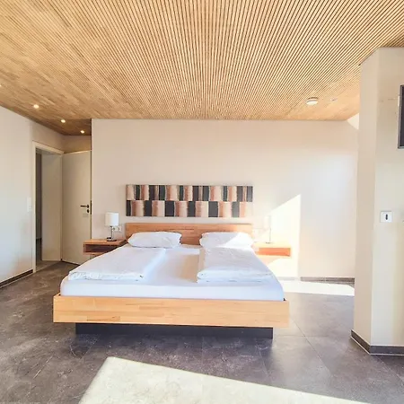 Gaestehaus Hornstein 3*