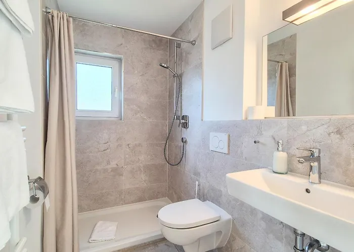 Weinhof Hornstein - Appartements Hotel 3*