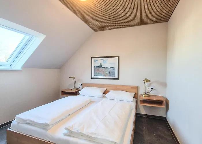 Weinhof Hornstein - Appartements Hotel