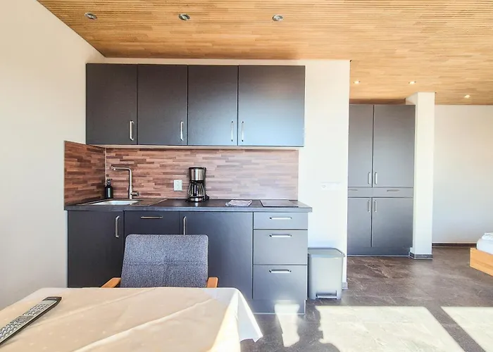 Gaestehaus Hornstein 3* נוננהורן